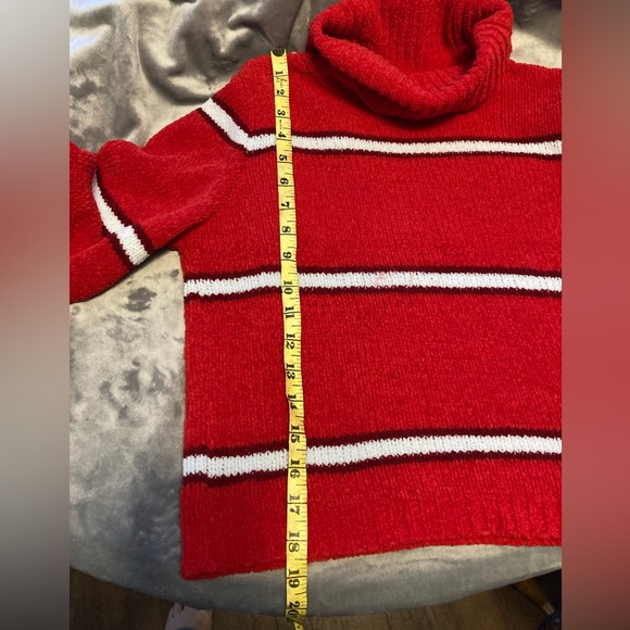 👚(bundle 4 items w/👚for $16) pullover Sweater - Picture 8 of 9